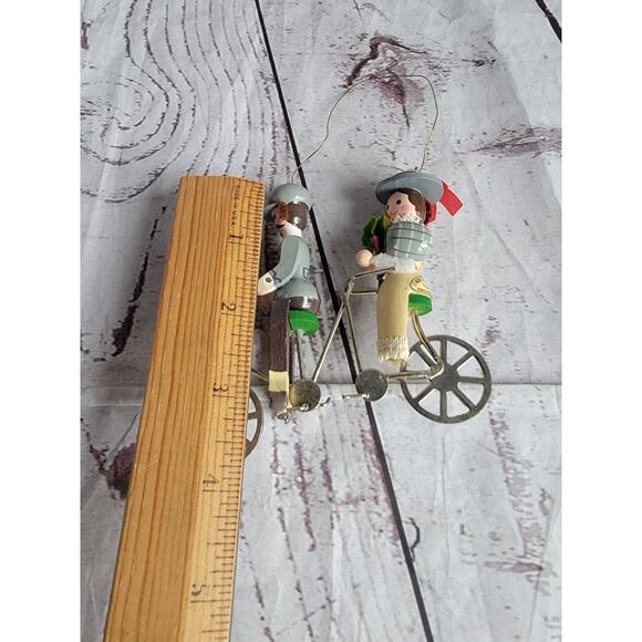 Vintage Kurt S Adler Wood Christmas Ornament 1983 Couple on Tandem Bicycle - Picture 8 of 9